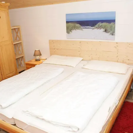 Blockhaus _ Ideal Bis 4 Personen Damp